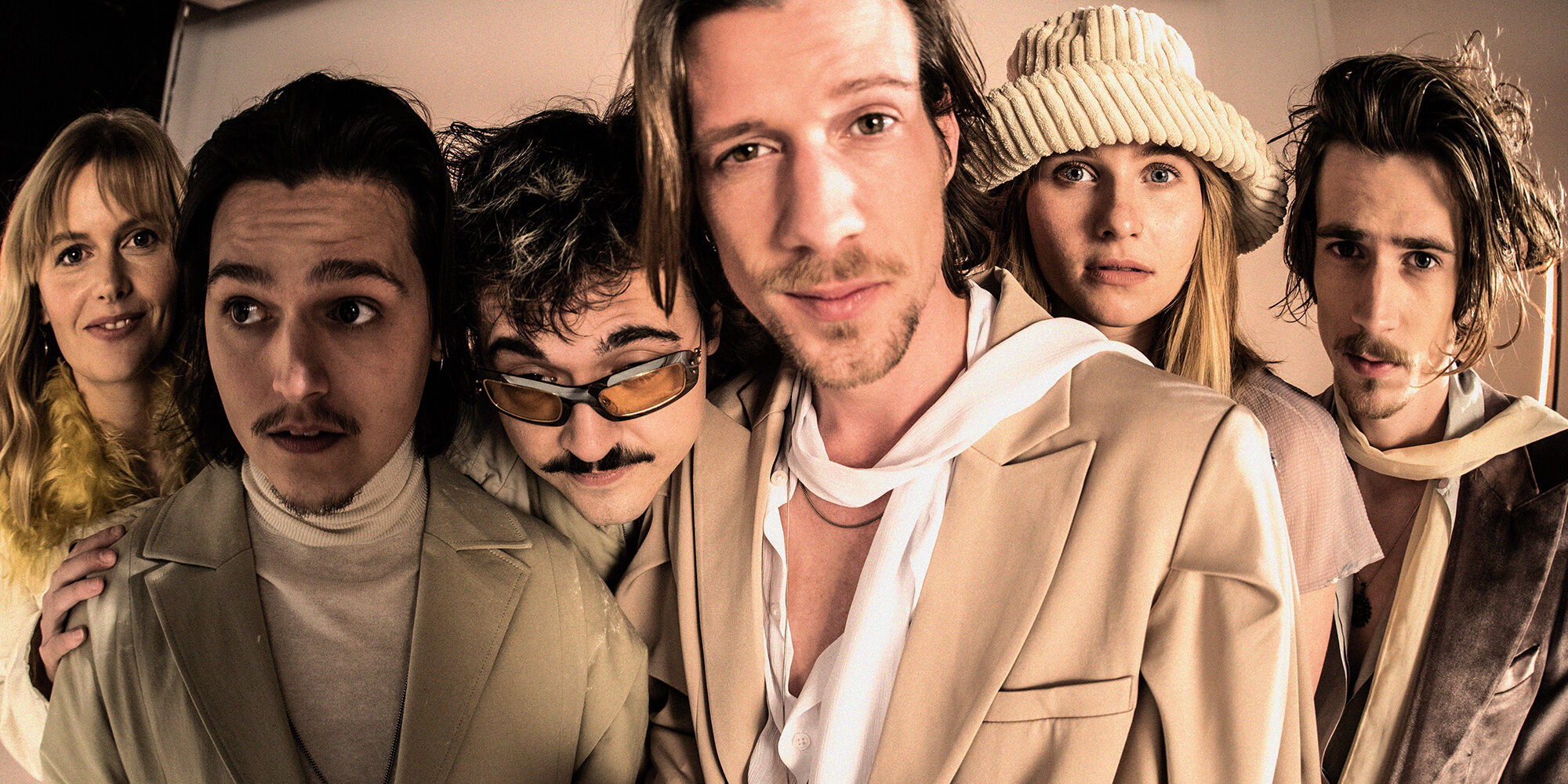 Persfoto 1 (by Philine van den Hul) small